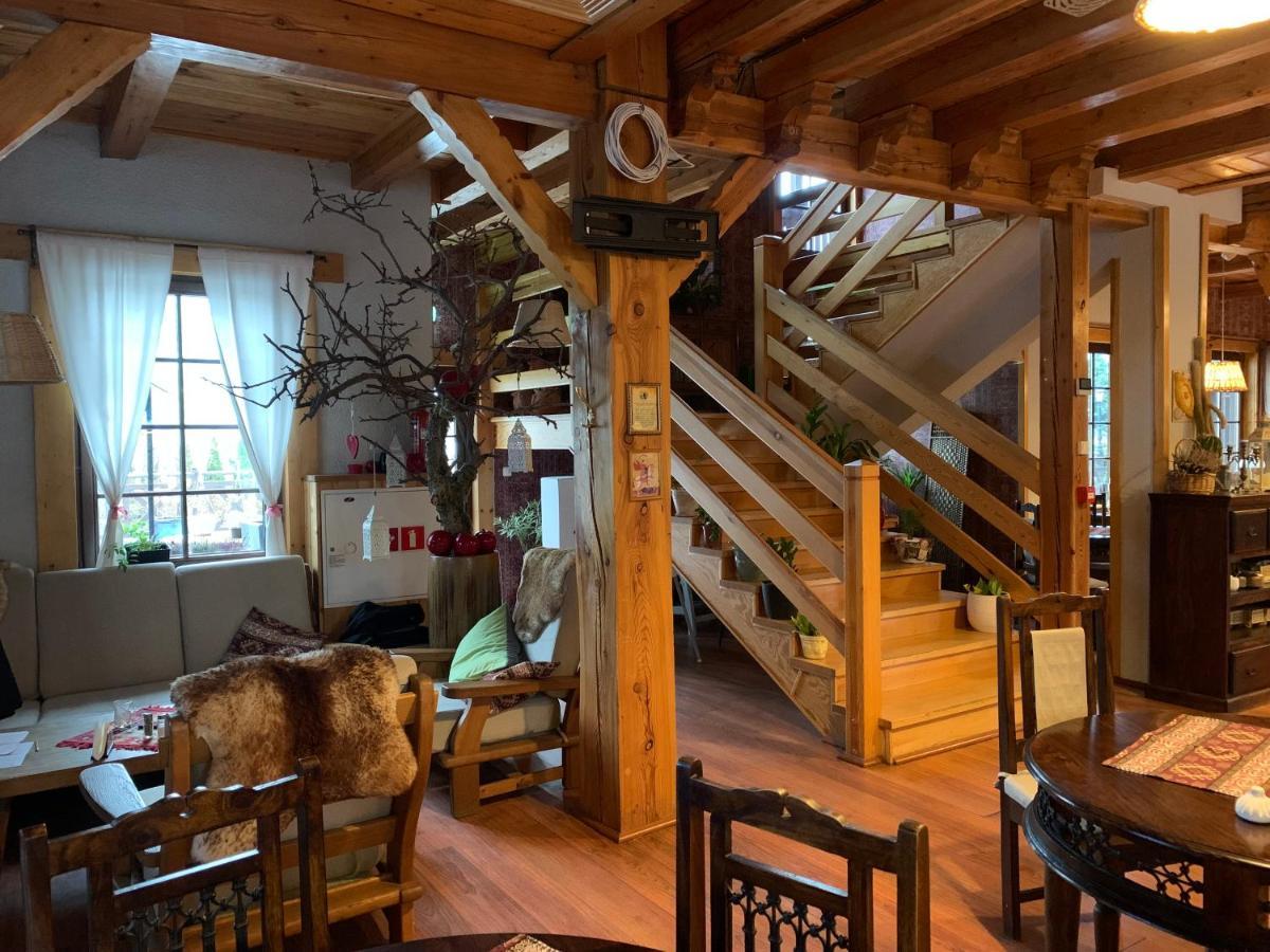 Hotel Tyrol I Restauracja Zycie Gruzji Osielsko Extérieur photo