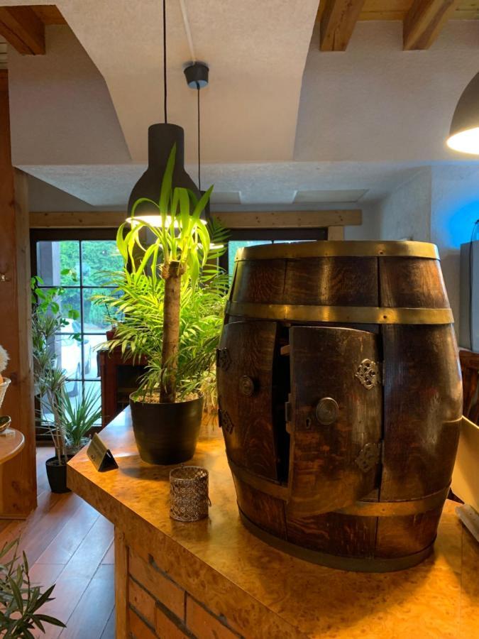 Hotel Tyrol I Restauracja Zycie Gruzji Osielsko Extérieur photo