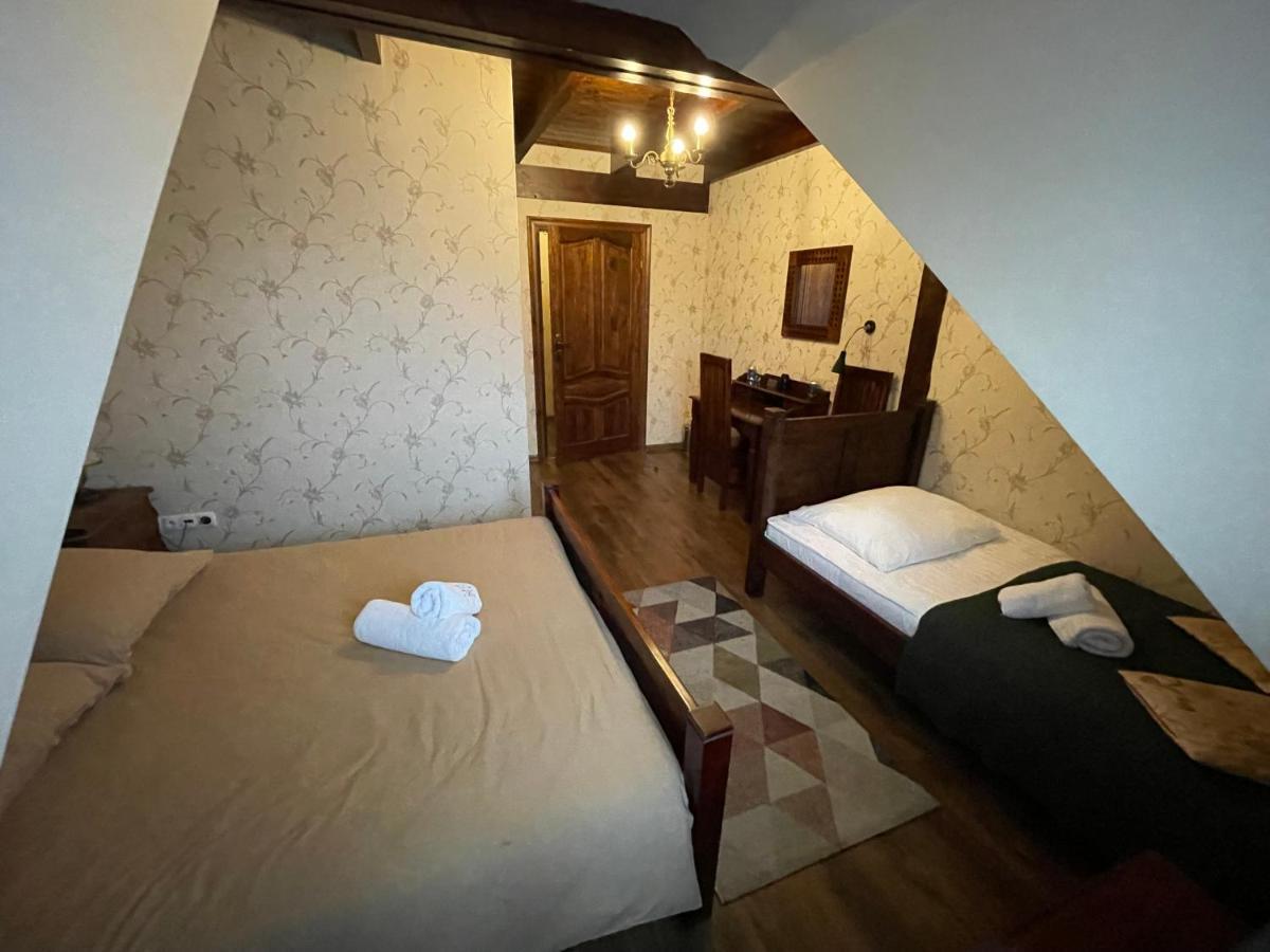 Hotel Tyrol I Restauracja Zycie Gruzji Osielsko Extérieur photo