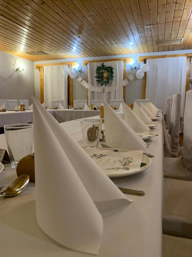 Hotel Tyrol I Restauracja Zycie Gruzji Osielsko Extérieur photo