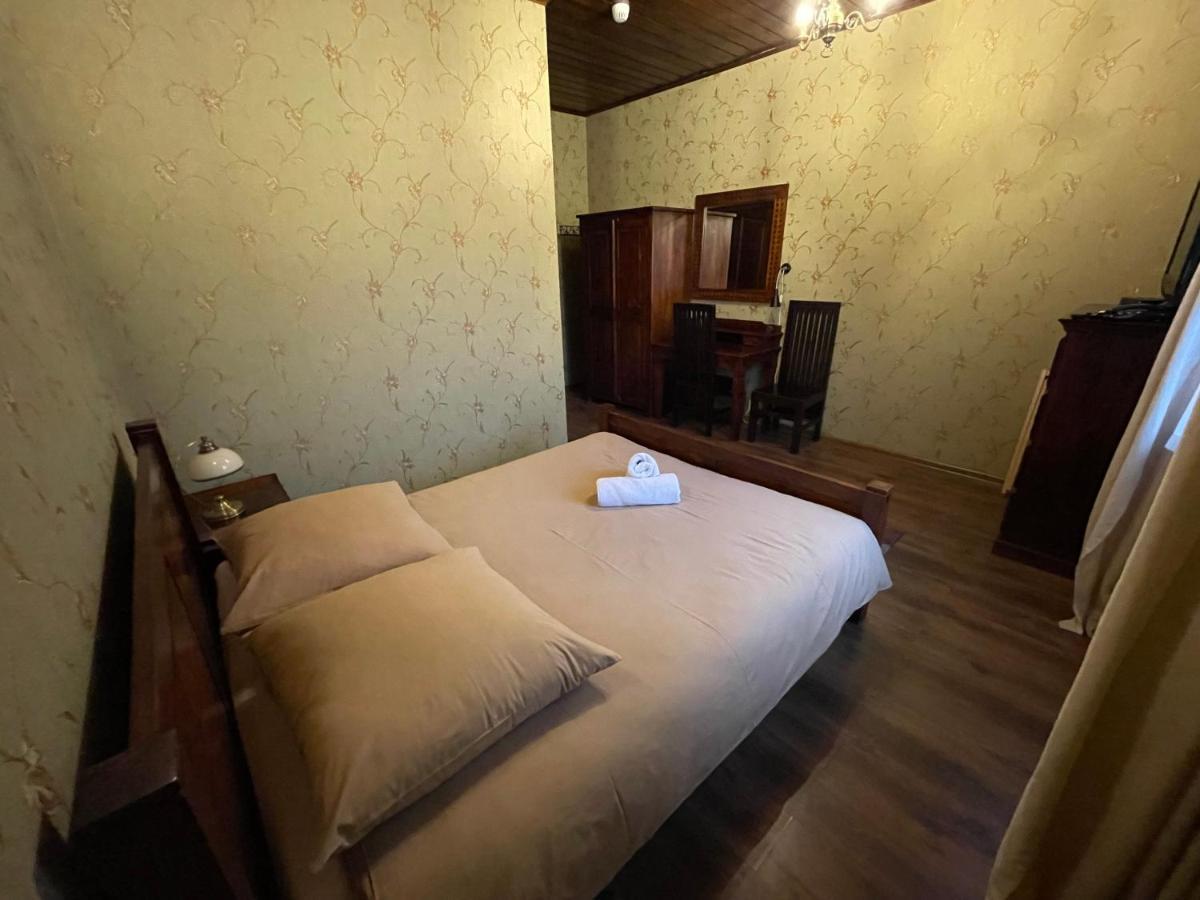 Hotel Tyrol I Restauracja Zycie Gruzji Osielsko Extérieur photo